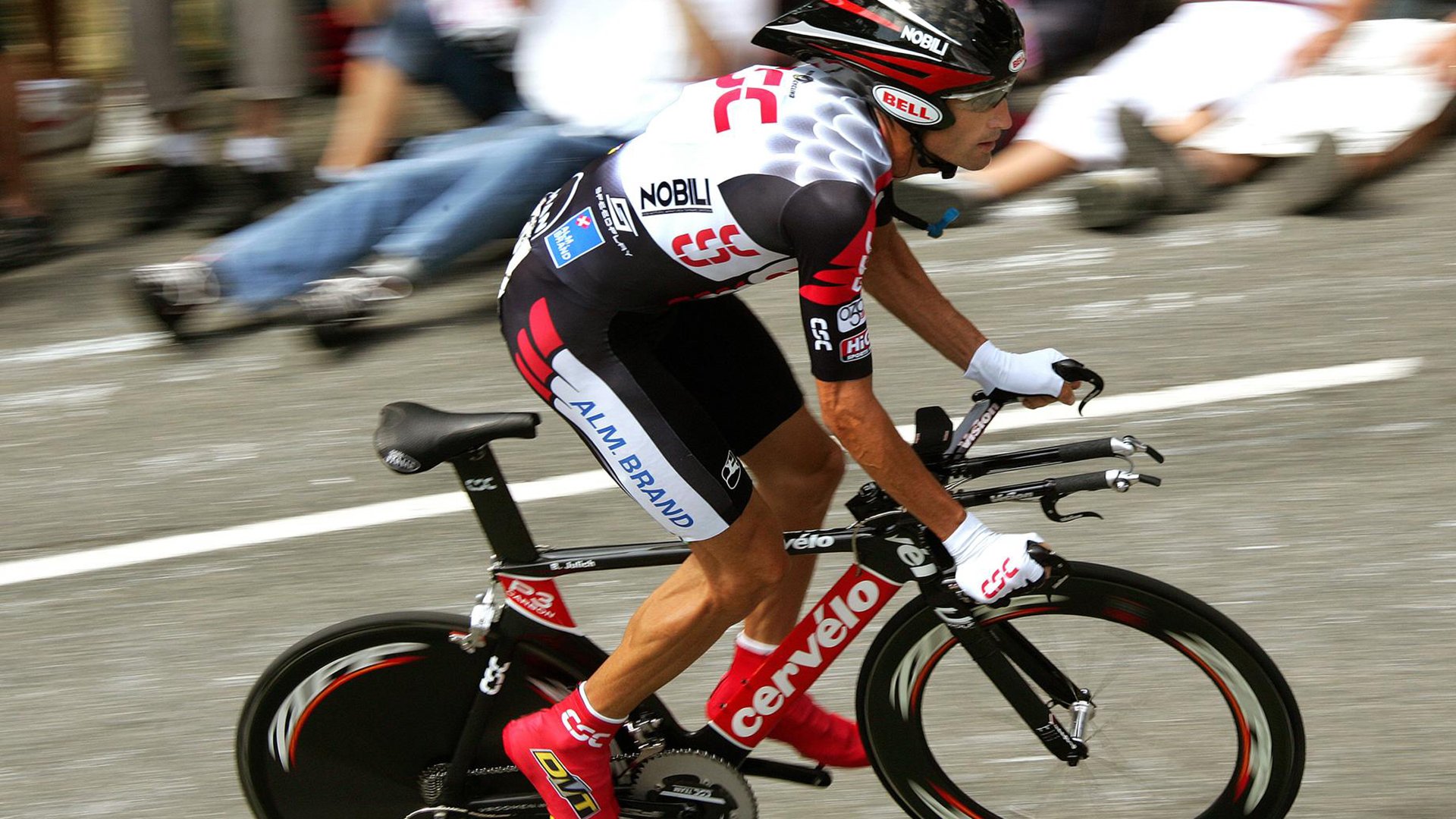 _体育精神：公平竞争背后的故事_，竞技体育公平性的体现